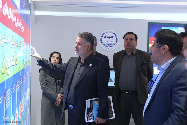 روز آخر نمایشگاه گزیده‌ای از دستاوردهای جهاددانشگاهی