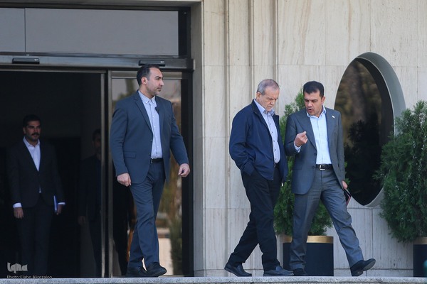 حاشیه جلسه هیات دولت