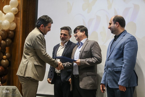 مراسم اختتامیه دومین دوره مسابقات ملی ارائه سه دقیقه‌ای