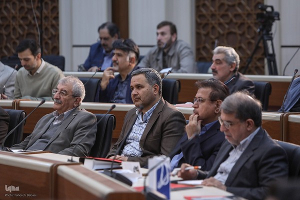 رونمایی از ویراست جدید کتاب «ارتباط انسان-جهان»