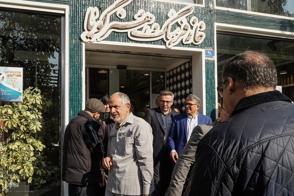 آیین کتابگردی سی‌وسومین دوره هفته کتاب