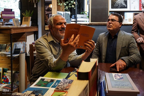 آیین کتابگردی سی‌وسومین دوره هفته کتاب