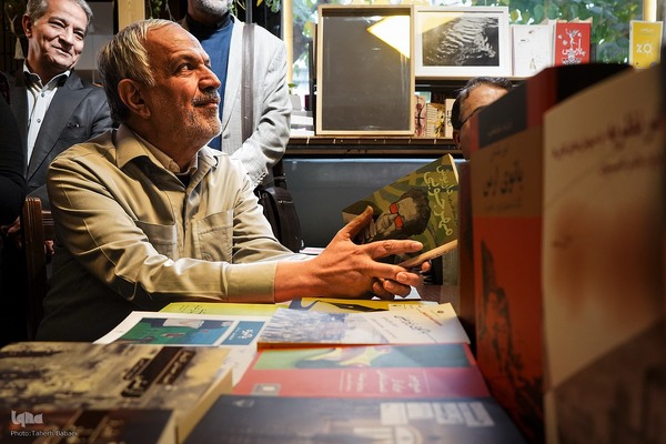 آیین کتابگردی سی‌وسومین دوره هفته کتاب