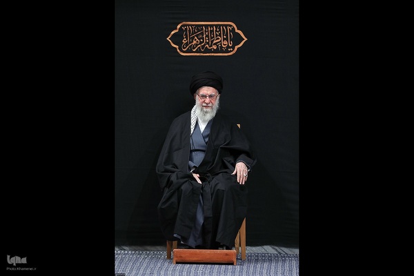 اولین شب مراسم عزاداری شهادت حضرت زهرا(س) با حضور رهبر معظم انقلاب