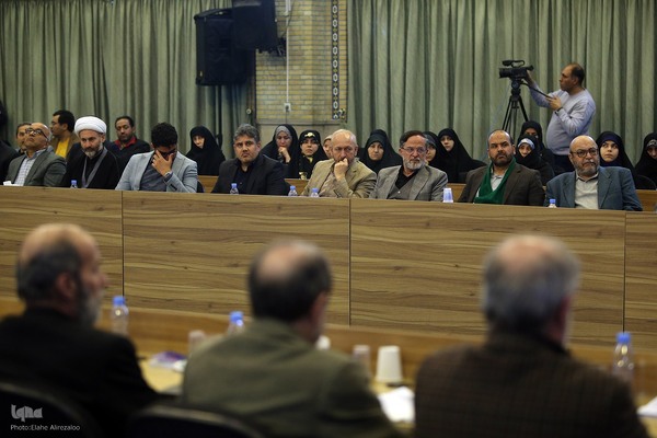 اختتامیه نشست تخصصی استادان، قاریان و حافظان ممتاز قرآن کریم