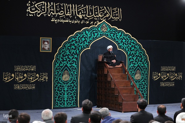 دومین شب عزاداری شهادت حضرت فاطمه(س) با حضور رهبر معظم انقلاب