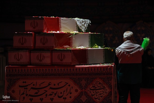 وداع با پیکر پاک ۱۰۰ شهید گمنام