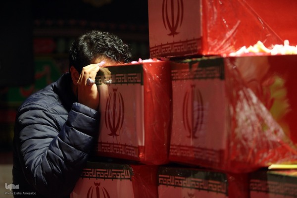 وداع با پیکر پاک ۱۰۰ شهید گمنام