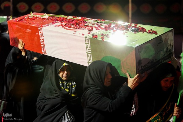 وداع با پیکر پاک ۱۰۰ شهید گمنام