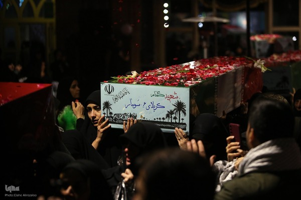 وداع با پیکر پاک ۱۰۰ شهید گمنام