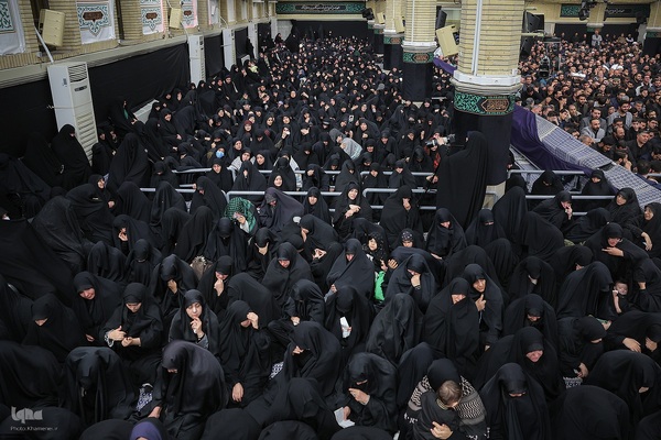 مراسم عزاداری شب شهادت حضرت زهرا (س) در حسینیه امام خمینی(ره)