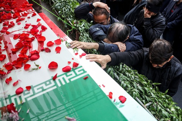 تشیع پیکر‌های مطهر ۱۰۰ شهید گمنام دوران دفاع مقدس