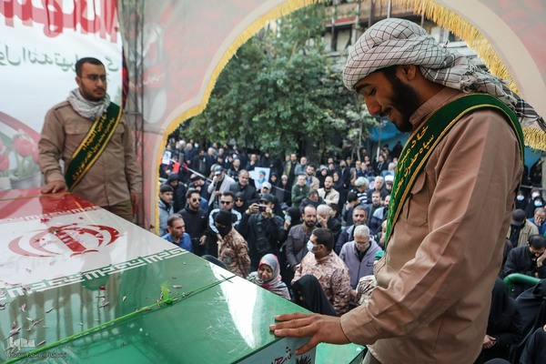 تشیع پیکر‌های مطهر ۱۰۰ شهید گمنام دوران دفاع مقدس