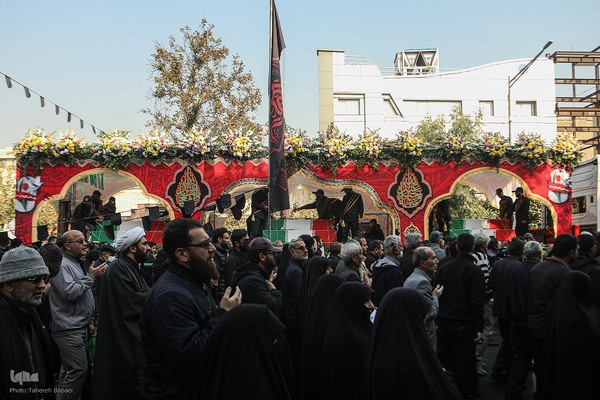 تشیع پیکر‌های مطهر ۱۰۰ شهید گمنام دوران دفاع مقدس