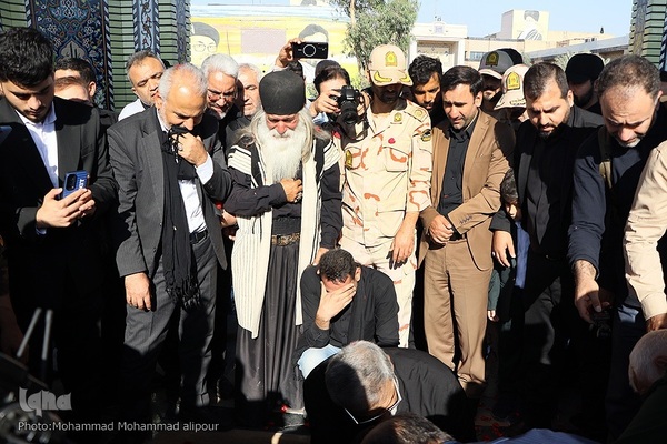 تشییع و خاکسپاری شهید گمنام در خوزستان