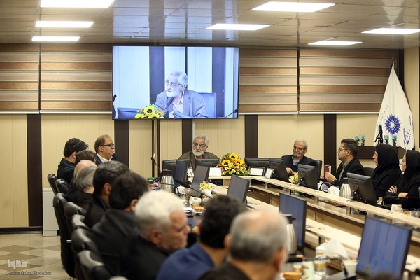 نشست «خردورزی؛ رسالت جاودان فلسفه در حیات بشری»