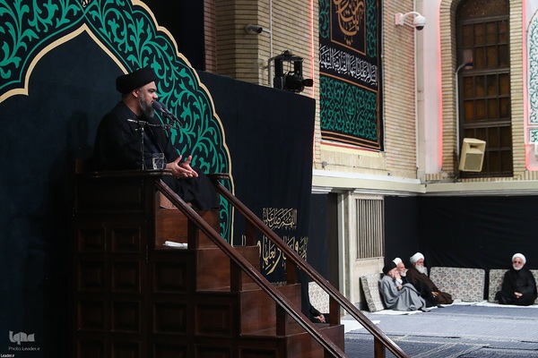 آخرین شب مراسم عزاداری شهادت حضرت صدیقه(س) در حسینیه امام خمینی(ره)