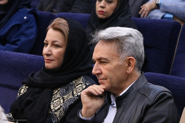 مراسم رونمایی از دانشنامه اصفهان