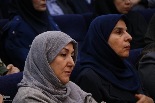 مراسم رونمایی از دانشنامه اصفهان