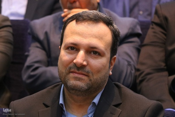 مراسم رونمایی از دانشنامه اصفهان