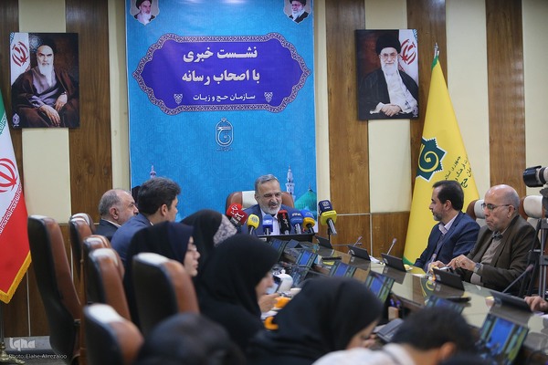 نشست خبری رئیس سازمان حج و زیارت
