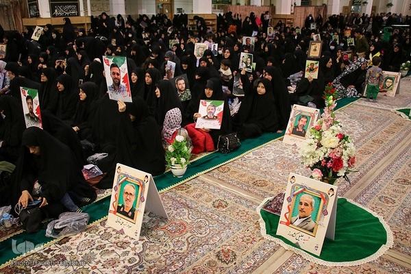 آیین ملی تکریم مادران و همسران شهدا