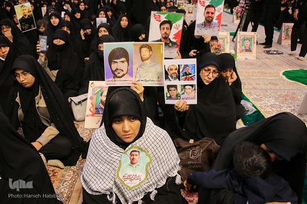 آیین ملی تکریم مادران و همسران شهدا