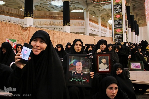 آیین ملی تکریم مادران و همسران شهدا