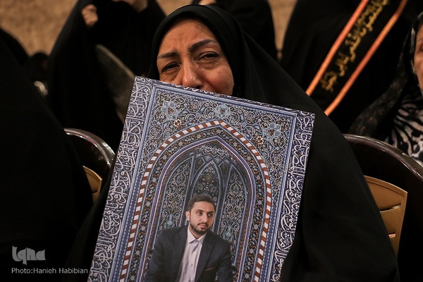 آیین ملی تکریم مادران و همسران شهدا