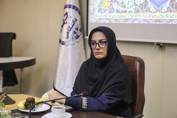 آزاده نظربلند