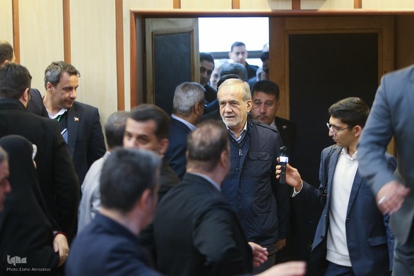 مراسم روز دانشجو با حضور رئیس جمهور