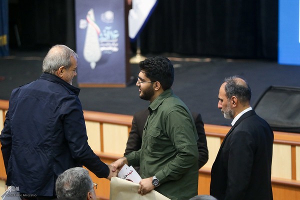 مراسم روز دانشجو با حضور رئیس جمهور