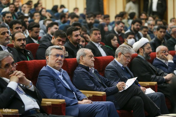 مراسم روز دانشجو با حضور رئیس جمهور