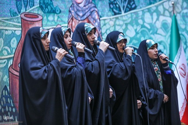 آیین گرامیداشت روز زن و مقام مادر