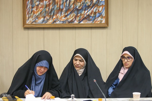 تجلیل از بانوان فعال قرآنی