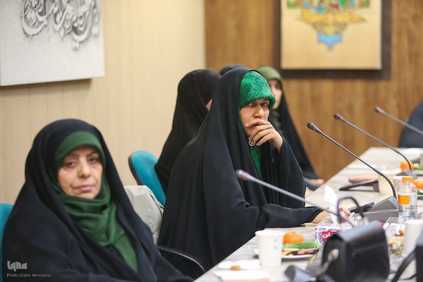 تجلیل از بانوان فعال قرآنی