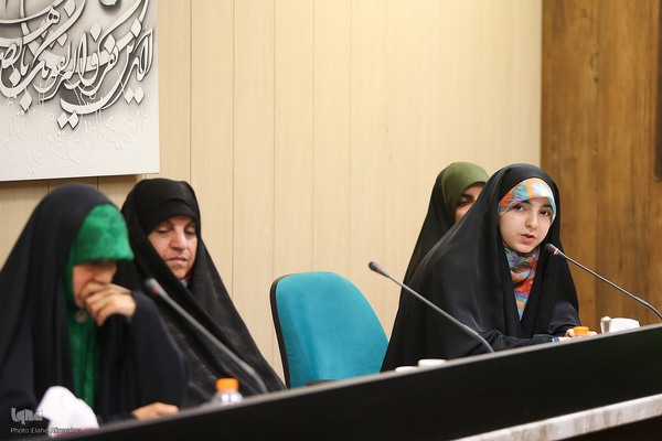 تجلیل از بانوان فعال قرآنی