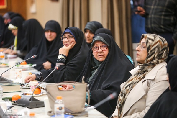 تجلیل از بانوان فعال قرآنی