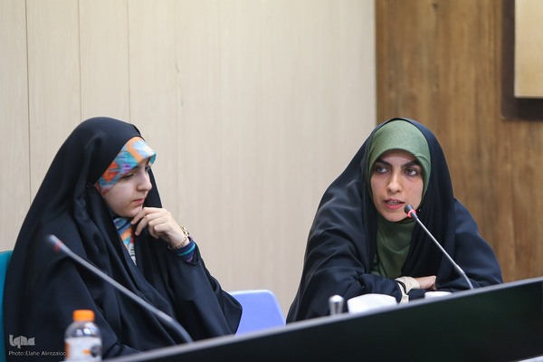 تجلیل از بانوان فعال قرآنی