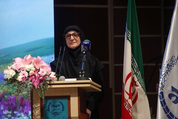 مراسم گرامیداشت میلاد حضرت فاطمه(س)، هفته زن و روز مادر به همت کارگروه امور زنان و خانواده جهاددانشگاهی