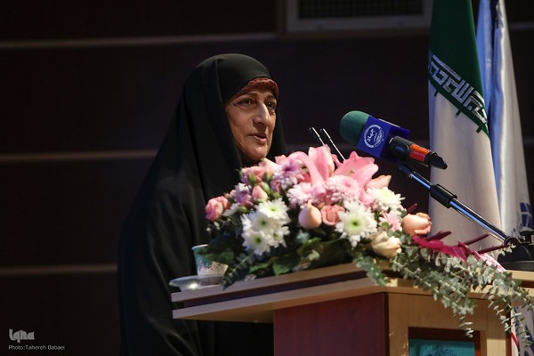 مراسم گرامیداشت میلاد حضرت فاطمه(س)، هفته زن و روز مادر به همت کارگروه امور زنان و خانواده جهاددانشگاهی