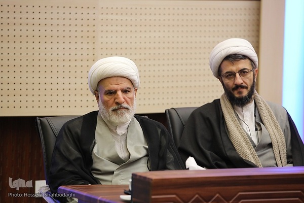 آیین رونمایی از موسوعه معارف شیعه در مجمع جهانی اهل‌بیت(ع)