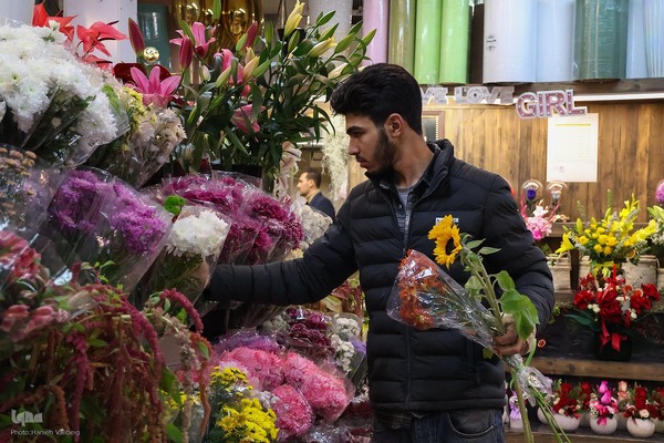 حال و‌ هوای یلدایی اصفهان