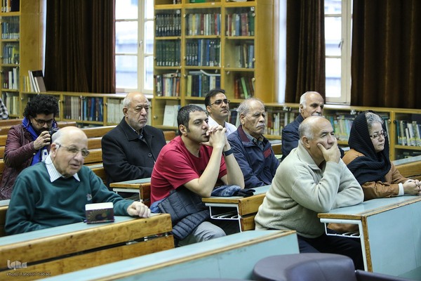 رونمایی کتاب رضا داوری اردکانی