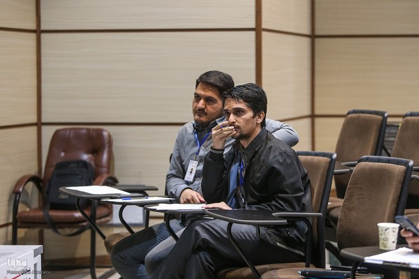 «مسابقات مناظره دانشجویی سلامت»