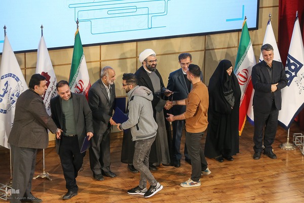 مراسم اختتامیه مسابقات مناظره دانشجویی سلامت