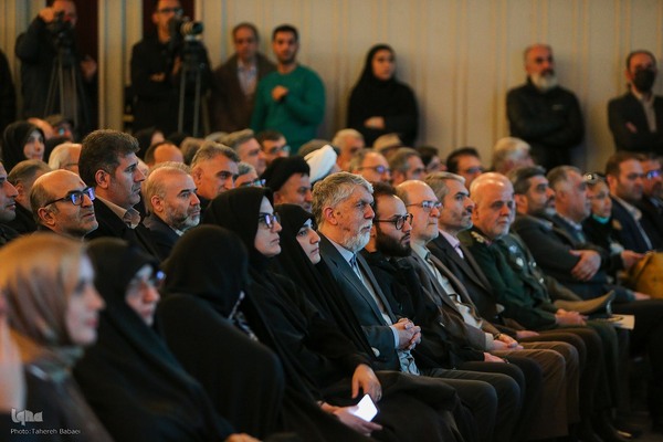 اجرای ارکستر سمفونیک «ایرانمرد» به یاد شهید حاج قاسم سلیمانی