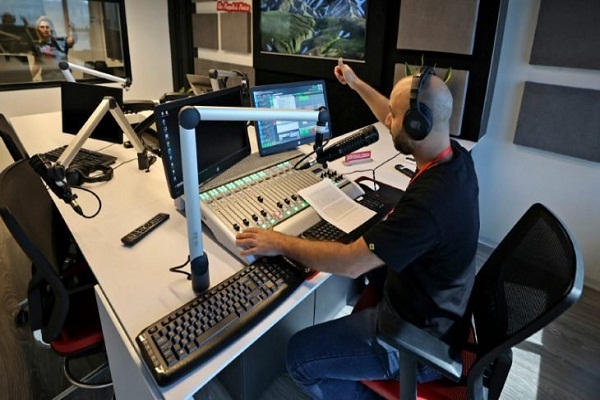 Le studio de la radio palestinienne