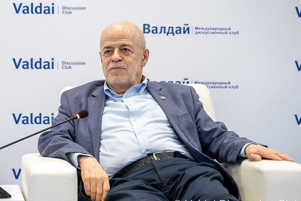 Российский востоковед: Иранцы подвели Америку своим единством